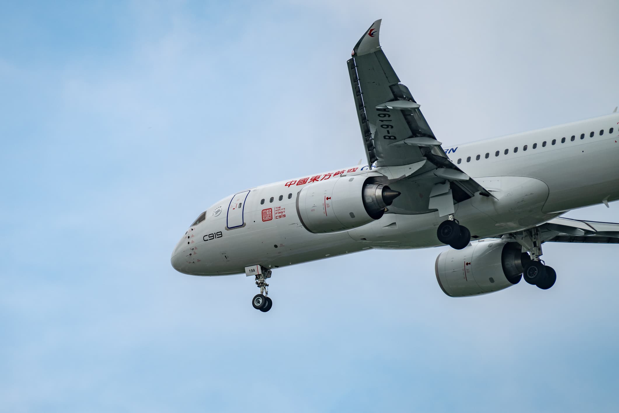 Can COMAC mirror BYD’s growth trajectory amid aviation’s Boeing–Airbus duopoly?